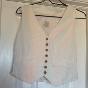 a new day Women's White Button-Down Vest